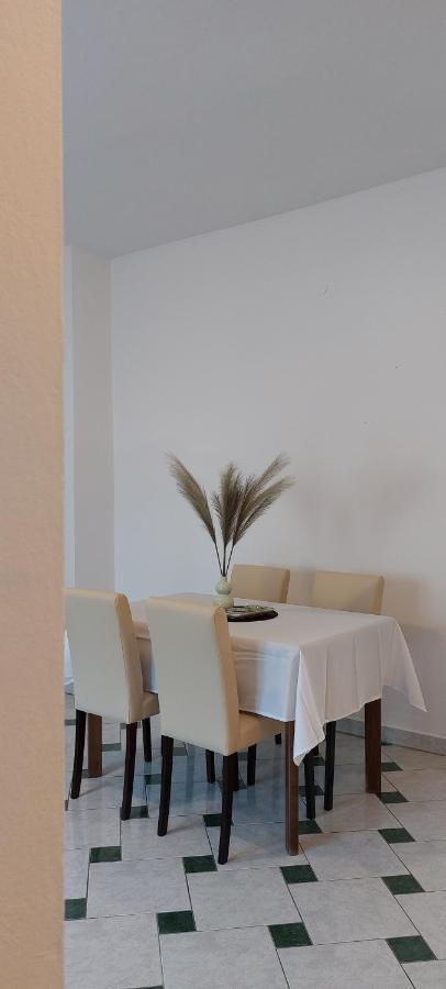 Apartman Marin - Zadar Eksteriør billede